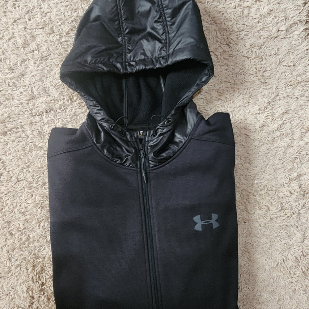 Under Armour Black Hooded Jacket